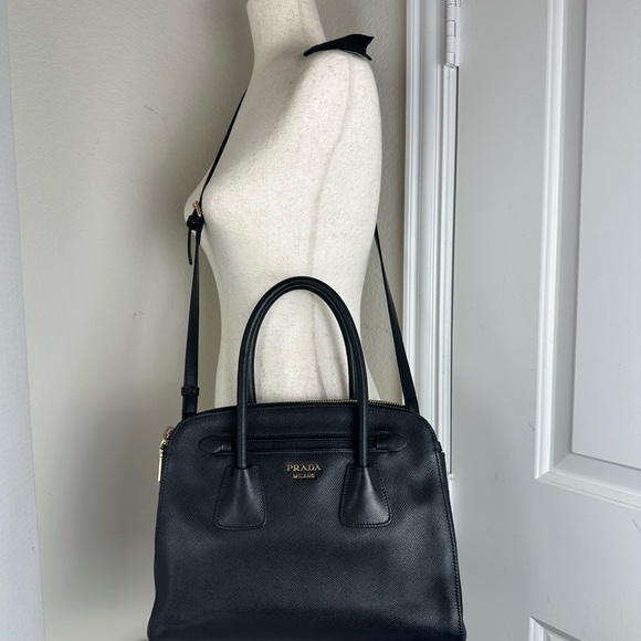 PRADA LEATHER 2-WAY GALLERIA SATCHEL BLK - Picture 3 of 16